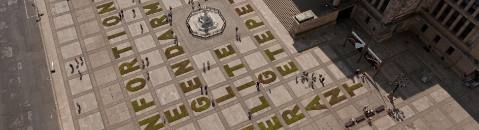 Kunstprojekt blümerant der Künstlergruppe msk7, Gendarmenmarkt, Berlin, 2007, Foto: Jürgen Hohmuth/zeitort.de