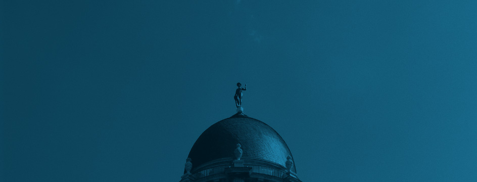 Fortuna-Figur auf der Kuppel des Berliner Stadthauses, Foto © Marion Haufe, Senatsverwaltung für Inneres und Sport Fortuna-Figur auf der Kuppel des Berliner Stadthauses, Foto © Marion Haufe, Senatsverwaltung für Inneres und Sport